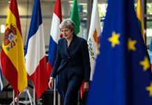 Brexit news: Theresa May PLEADS with Cabinet to ‘stand together’ on EU deal | Politics | News – UK