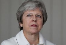 Brexit news: Theresa May told to stand strong in EU Brexit talks | Politics | News – UK