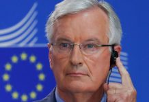 Brexit blow for Theresa May as EU negotiator Michel Barnier shoots down Chequers plan – UK