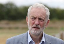 Jeremy Corbyn faces investigation over ‘undeclared’ Tunisia trip amid wreath laying row | Politics | News – UK