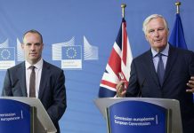 BREXIT LIVE: Emergency talks as Barnier says Brexit could be DELAYED | Politics | News – UK