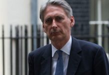 Plastic bag levy set to DOUBLE as Hammond confirms 10p charge ‘under active consideration’ | Politics | News – UK