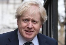 Boris Johnson mocks women in burkas who ‘look like bank robbers’ – UK