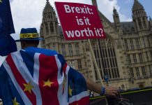 Minister Alistair Burt canvasses constituents on views over EU deal referendum – UK