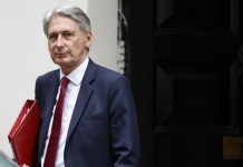 Chequers plan ‘best way forward’ on Brexit – UK