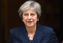 Brexit news: Theresa May told to STAND DOWN immediately after Brexit | Politics | News – UK