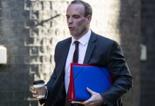 Brexit news: ‘Brussels WON’T blink first’ Raab optimism MISPLACED say EU sources | Politics | News – UK