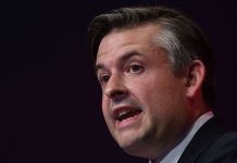 Labour pledge to fund an alcohol care team for every English hospital – UK
