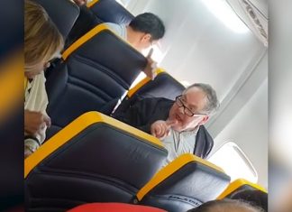 Ryanair racist passenger referred to police (Reports)
