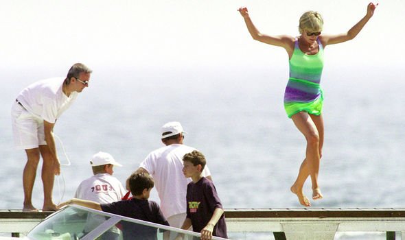 Diana on holiday in St Tropez with Harry, William and Al Fayed Diana on holiday in St Tropez with Harry, William and Al Fayed