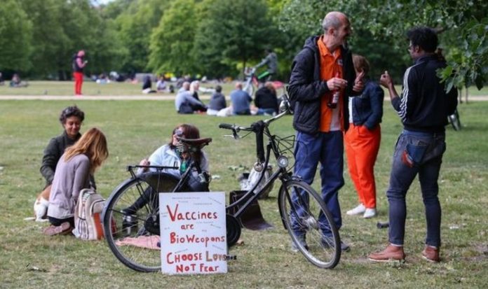 Coronavirus: Britons would 'go to prison before being injected' with Covid vaccine | UK | News