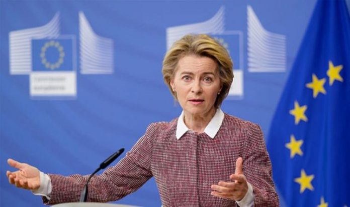 EU on brink: Bloc 'will collapse in 10 years' as three countries tipped to leave | UK | News