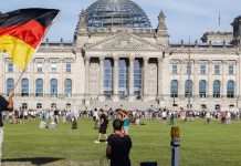 German leaders warn of coronavirus resurgence, condemn protest – (Reports) German leaders warn of coronavirus resurgence, condemn protest