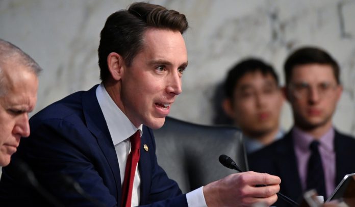 Hawley Demands TikTok Cut Ties With Chinese Communist Party in Microsoft Acquisition
