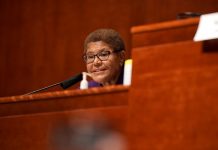 Karen Bass renounces her praise for Fidel Castro – (Reports) Karen Bass renounces her praise for Fidel Castro