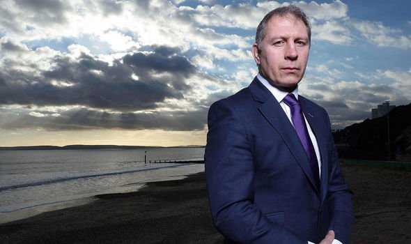 Mark Williams-Thomas detailed how a British investigation may have looked Mark Williams-Thomas detailed how a British investigation may have looked