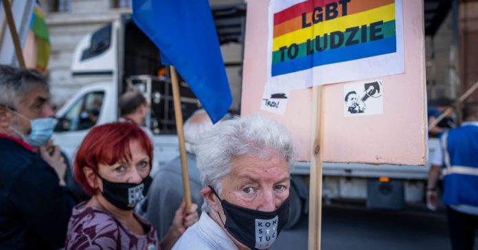 Polish police crack down on LGBTQ protesters