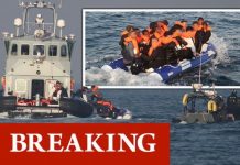 UK migrant crisis: Border Force intercepts 20 migrants on flimsy dinghy off Dover coast | UK | News (Reports)