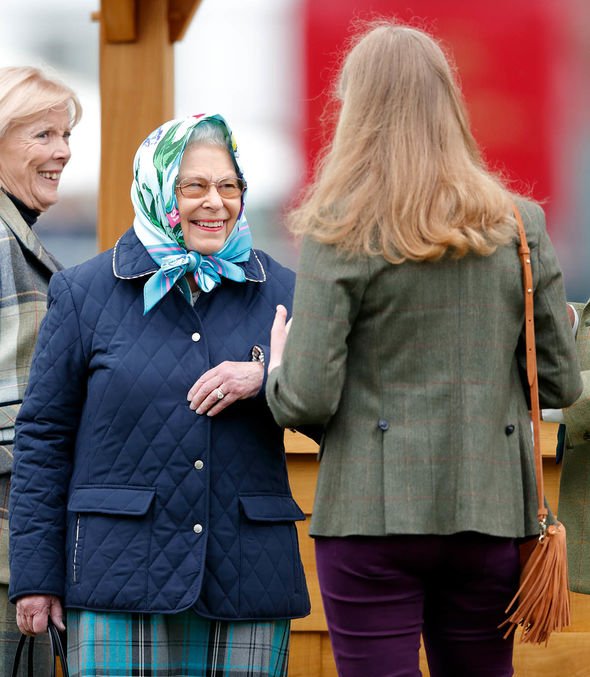 queen news queen elizabeth ii pictures balmoral castle sophie wessex lady louise news queen news queen elizabeth ii pictures balmoral castle sophie wessex lady louise news