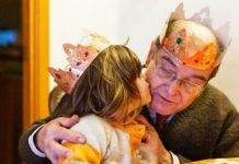 Coronavirus UK: Pensioners would rather DIE than be apart from family this Christmas | UK | News (Reports)