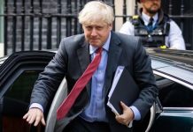 Coronavirus news: ‘Rule of six’ flouter reports overwhelm police phone lines | UK | News (Reports)