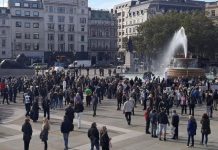 London news: Trafalgar Square protest sees hundreds hit out at coronavirus restrictions | UK | News (Reports)