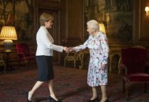 Queen heartbreak: Why Elizabeth II could FORFEIT Scottish residence (Reports)