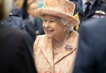 Queen news: Queen should SCRAP royal train – readers divided over poll | Royal | News (Reports)