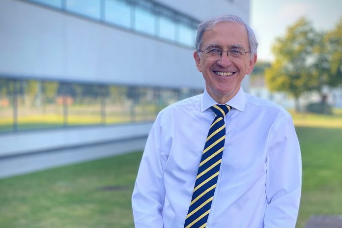 Rare Fellowship for Dstl Scientist