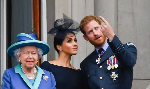 queen elizabeth ii meghan markle prince harry queen elizabeth ii meghan markle prince harry