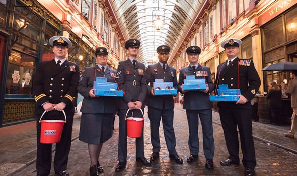 Poppy collectors Poppy collectors