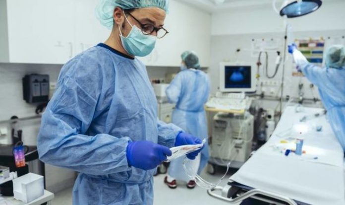 Coronavirus UK latest: Boris told NOT to increase restrictions – hospital outbreak blamed | UK | News