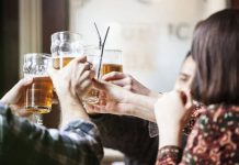 Coronavirus news: Boris told to AXE 10pm curfew on pubs and restaurants – poll | UK | News (Reports)