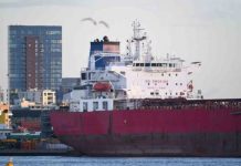 Isle of Wight tanker is wake-up call for Navy to protect Britain’s coasts | UK | News (Reports)