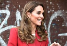 Kate Middleton news: Duchess of Cambridge debuts ‘Love Letter’ handbag at royal event | Royal | News (Reports)
