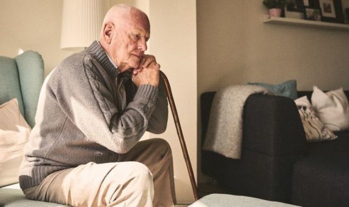 Lockdown agony: Horror in care homes as nurse declares ‘they’re just existing’ | UK | News