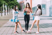 Outside restrictions: Can tier three areas still meet people outside? | UK | News (Reports)