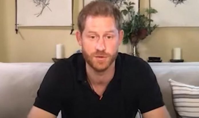 Prince Harry looks taken aback in new video as guest makes unexpected comment about Diana | Royal | News