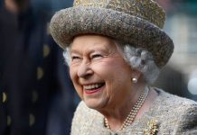 Queen news: Queen makes first public face-to-face engagement in SEVEN MONTHS | Royal | News (Reports)