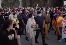 Royal Family under attack: Protesters burn Monarch’s photos in disturbing anti-royal march | Royal | News (Reports)