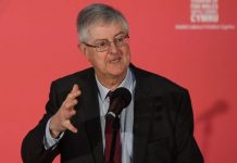 Union in tatters: Welsh Labour leader attacks Boris after strict border rule | UK | News (Reports)