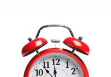 What time do the clocks go back? | UK | News (Reports)