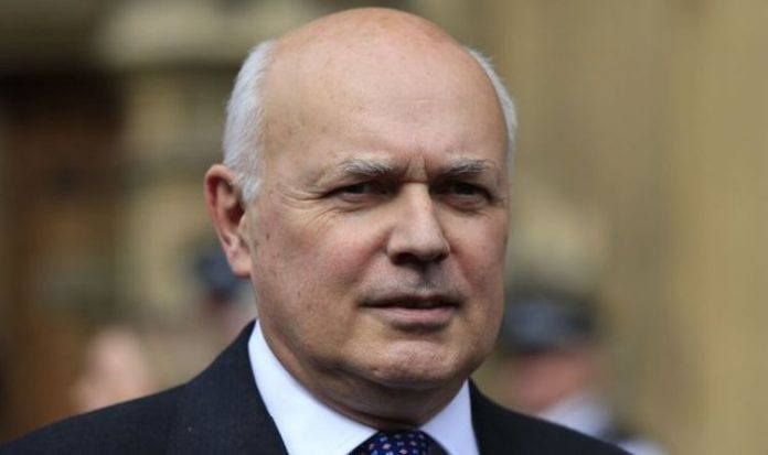 Coronavirus UK news: Boris being BULLIED by medical advisers over lockdown, says IDS | UK | News