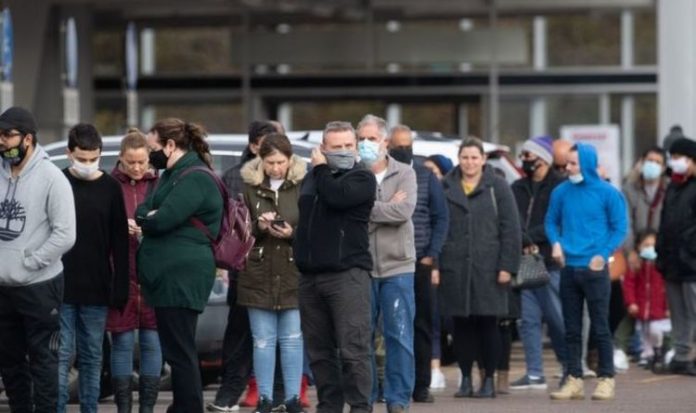 Coronavirus chaos: Shopping frenzy underway as new lockdown looms | UK | News