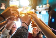 Coronavirus pub crackdown: Police patrols to stop punters crossing county lines for a pint | UK | News (Reports)