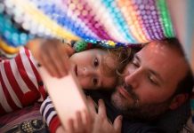 Isolated parents could be brought together with new app based on online dating | UK | News (Reports)