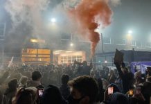 Manchester news: Anti-lockdown students pull down fence at ‘final breaking point’ | UK | News (Reports)