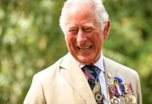Prince William and Kate wish Prince Charles happy birthday with break from royal tradition | Royal | News (Reports)