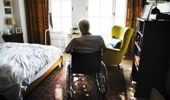 Relief for families as they CAN visit loved ones in care homes during lockdown | UK | News