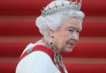 Royal Family news: Queen in desperate bid to raise cash after devastating financial year | Royal | News (Reports)